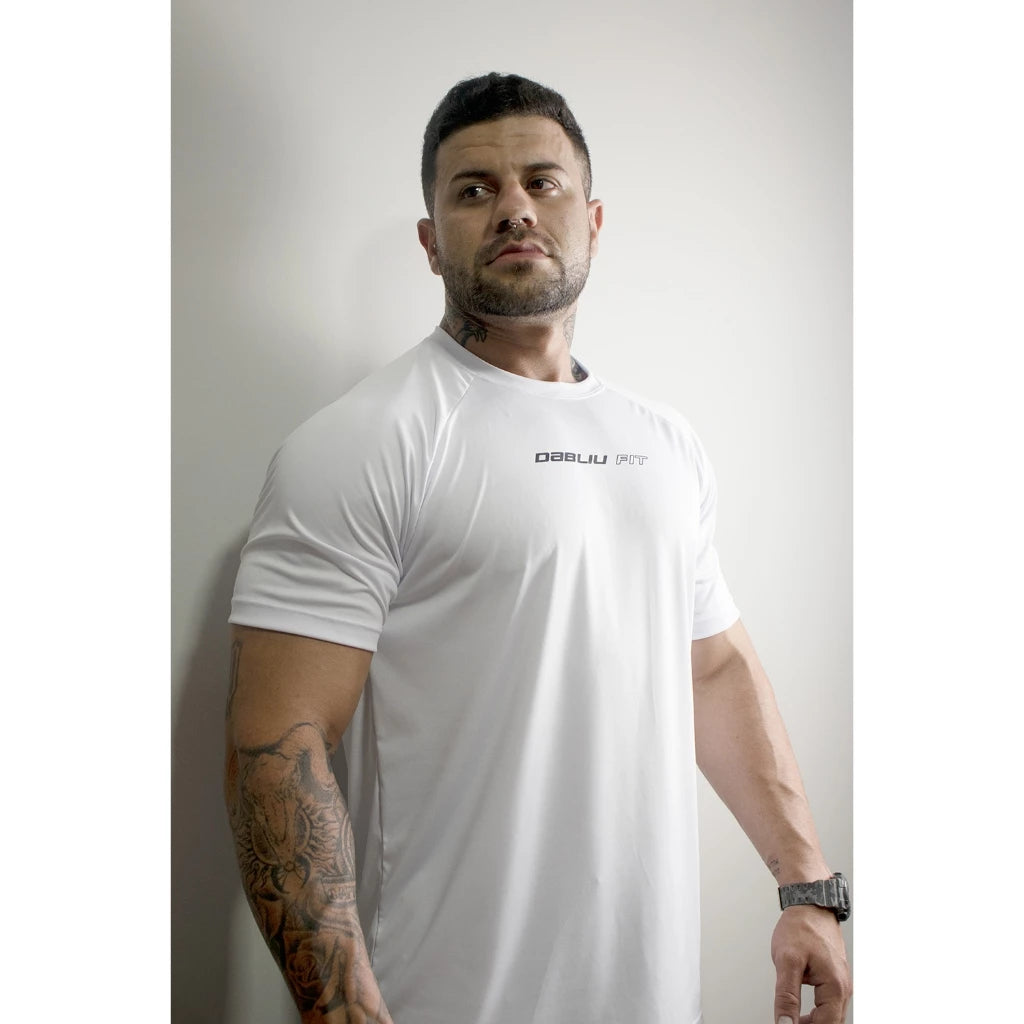 Kit 3 Camisetas Treino Dry Fit Coleção Basic Fit Antiodor Proteção UV+35 Dabliu Fit
